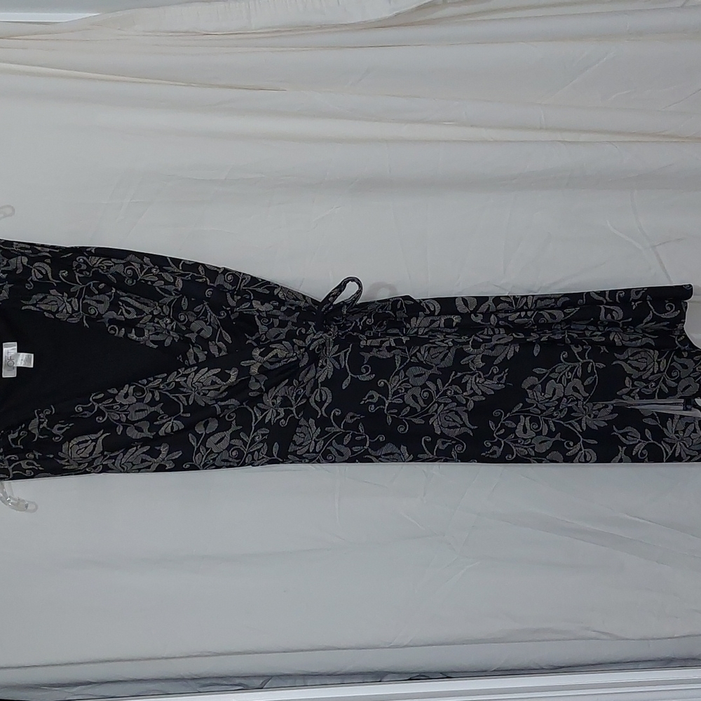 EUC Loft Black & Tan Wrap Dress